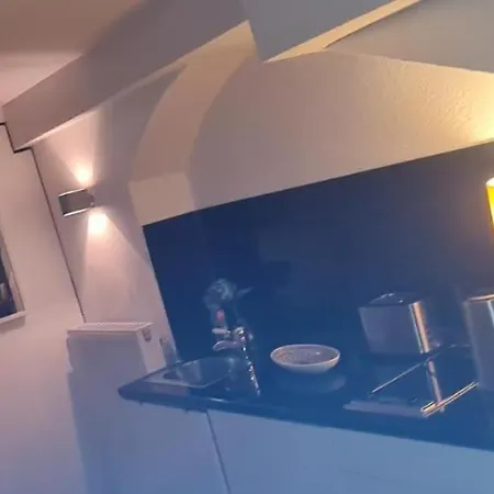 Apartmán Mobliertes Mit Garten *